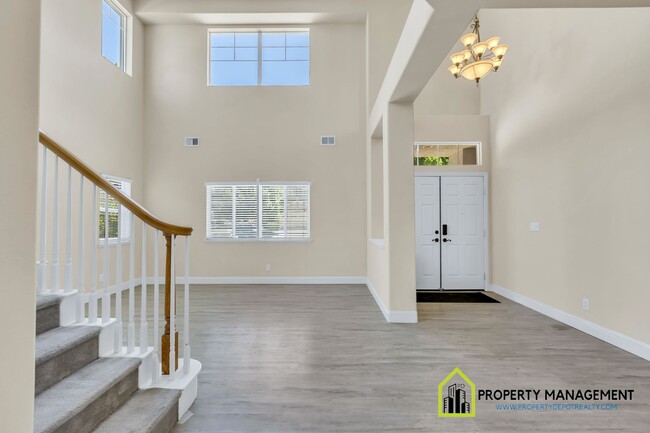 Building Photo - Luxury 5-BR Home Rental in Elk Grove