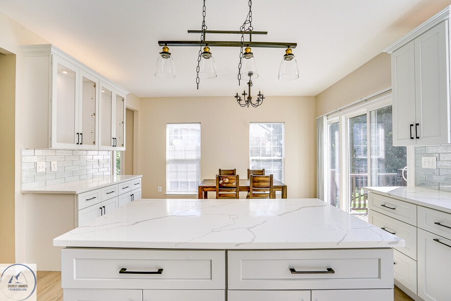 Kitchen - 4614 Buckhorn Rdg