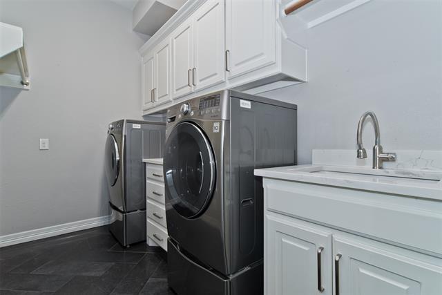 Building Photo - 6208 Riverview Cir