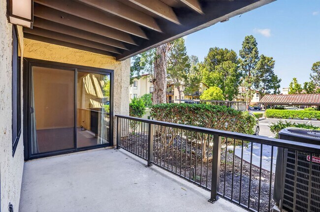 Building Photo - 25661 Indian Hill Ln