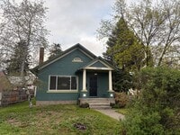 Building Photo - Beautifully Remodeled 3BA/1BA Audubon Home