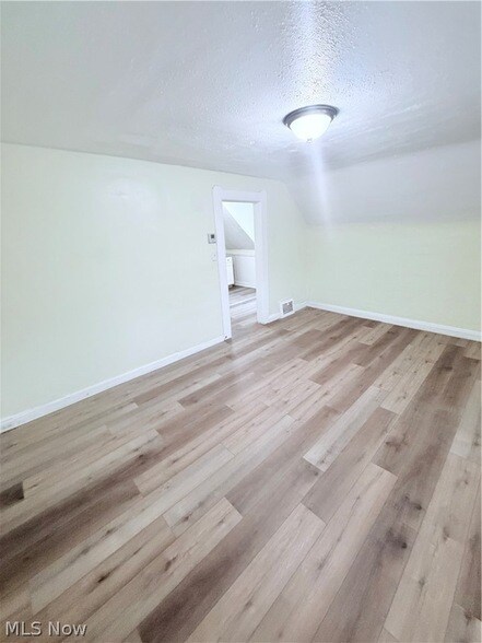 Building Photo - 2219 W 103rd St