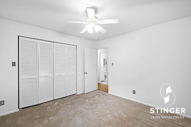 Building Photo - 401 Fraser Dr