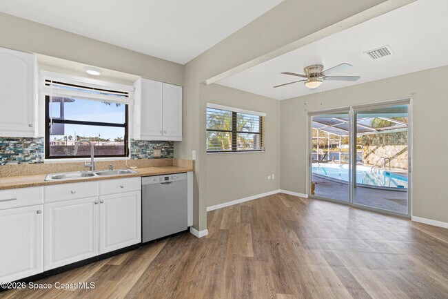 Building Photo - 401 Milford Point Dr