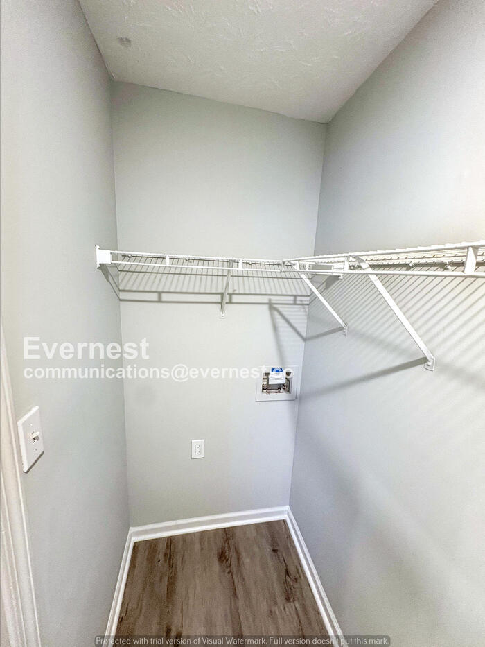 Building Photo - 254 Bridgeport Ln