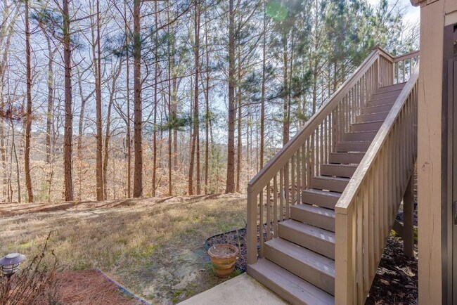 Building Photo - 6925 Fellowship Ln