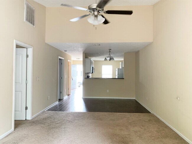 Building Photo - 179 Buckhaven Way