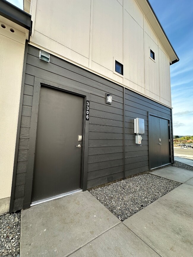 Building Photo - 3306 Jayce Ct