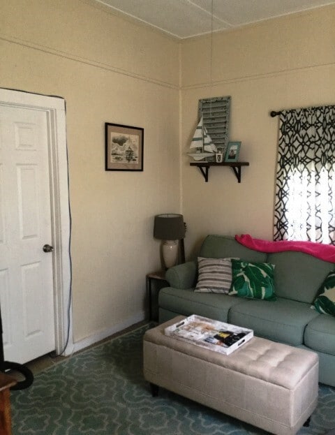 Building Photo - 2 bed + Den 1 bath Single Family House in Bahama Village