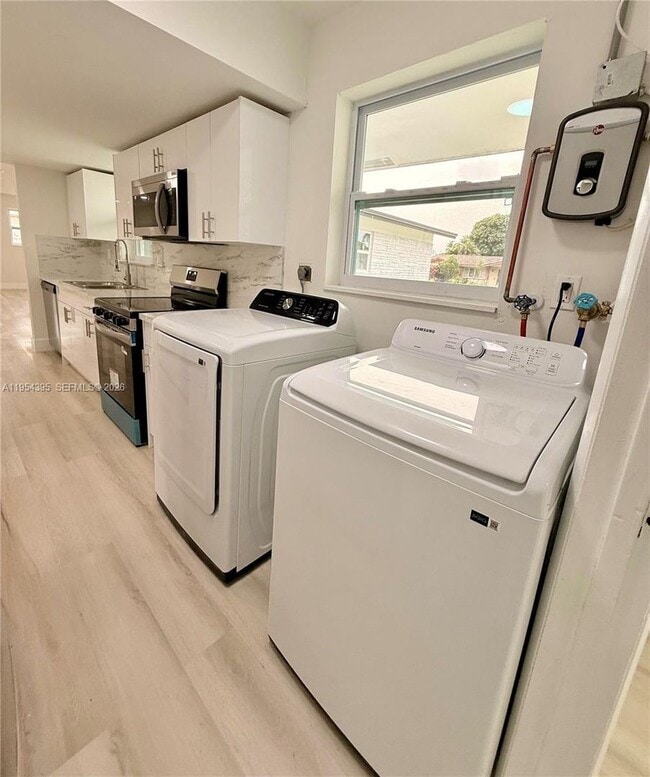 Building Photo - 4431 NW 13th St