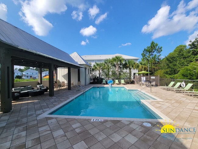 Building Photo - Magnificent 3 Bedroom Home in Santa Rosa B...