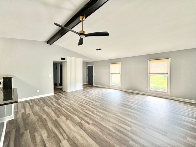 Building Photo - 3BD/2BA home in Holden Farms!