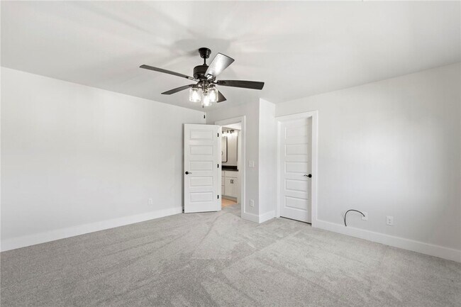 Building Photo - 1110 Montieri Dr