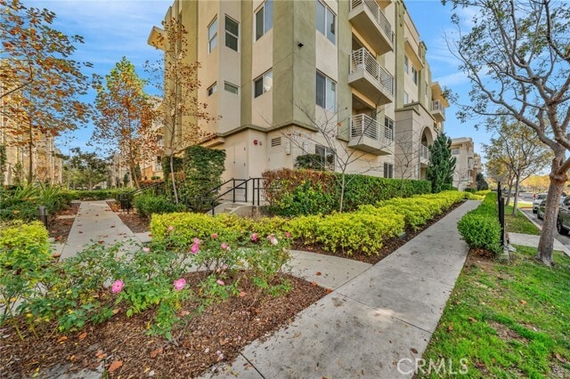 Building Photo - 5450 Strand