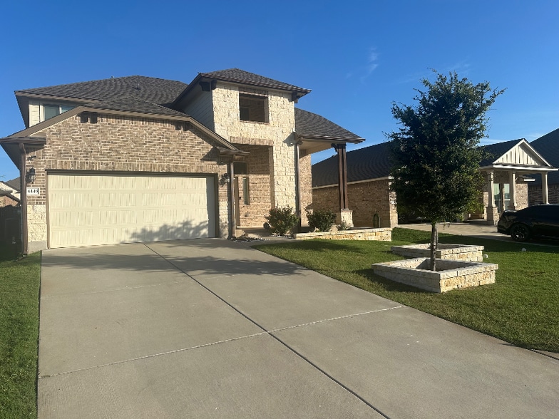 Primary Photo - 6149 Lavaca Dr