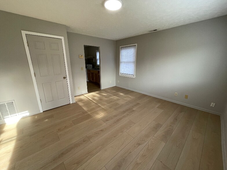 Building Photo - 3830 Blondo St