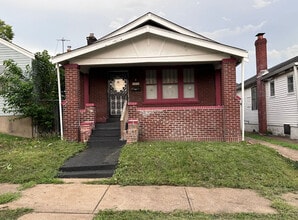 Building Photo - 4914 Alcott Ave