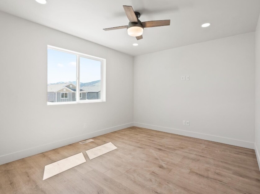 2nd Floor Family Room - 1164 Jasper Loop