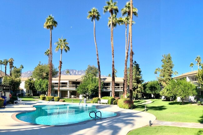 Building Photo - 5125 E Waverly Dr