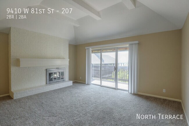 Building Photo - 9410 W 81st St