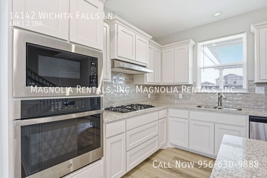 Building Photo - 14142 Wichita Falls Ln
