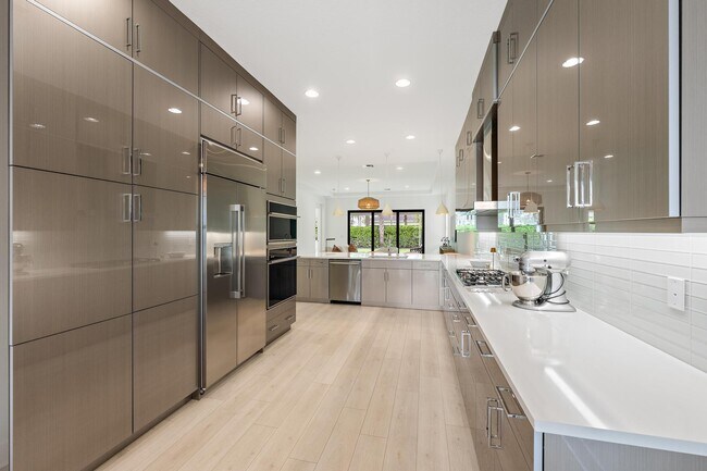 Building Photo - 13185 Faberge Pl