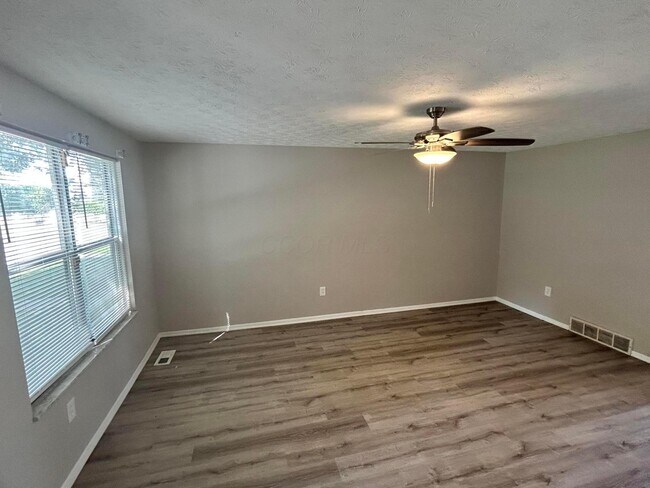 Building Photo - 2846 Avati Dr