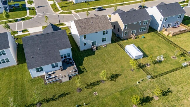 Building Photo - 1319 Theodore Dr
