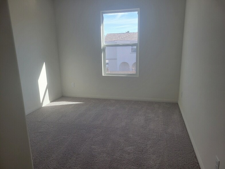 bedroom 2 - 8944 Juniper Knoll Ave