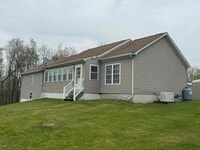 Building Photo - 4545 Leisure Lakes Rd