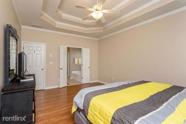 Building Photo - 4 br, 2 bath House - 554 Vintage Pointe Run