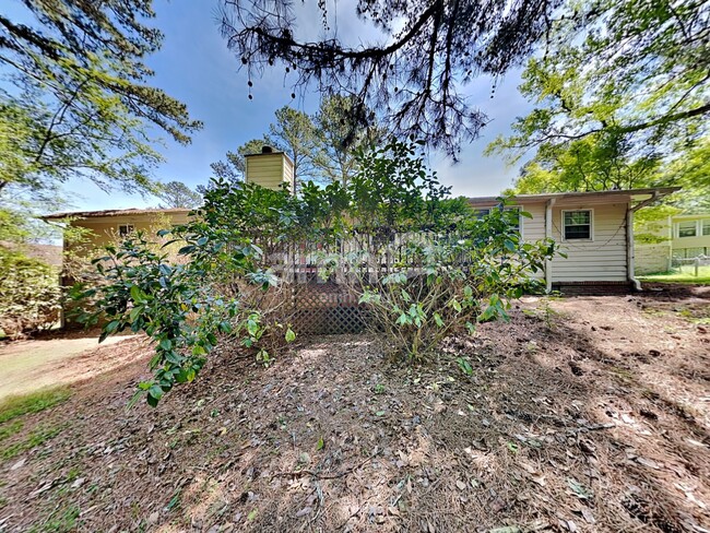 Building Photo - 5157 Parkview Ct SW