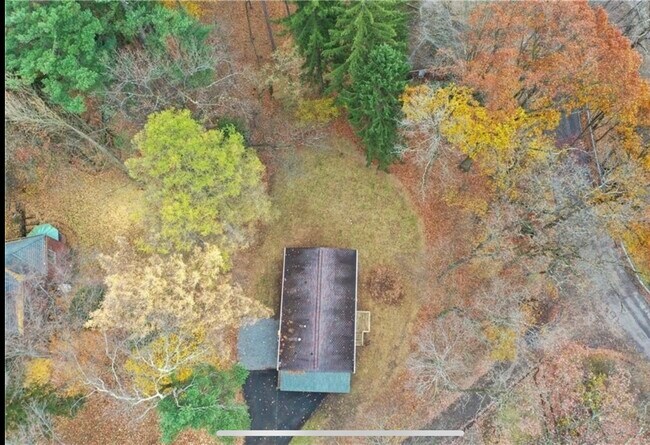 Building Photo - 3454 Evergreen Rd