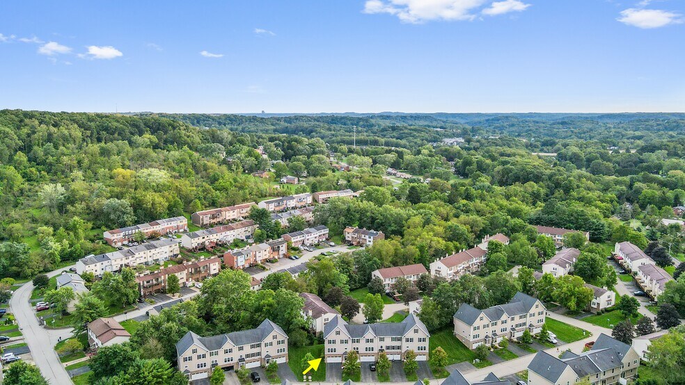 Building Photo - 3114 Raintree Dr