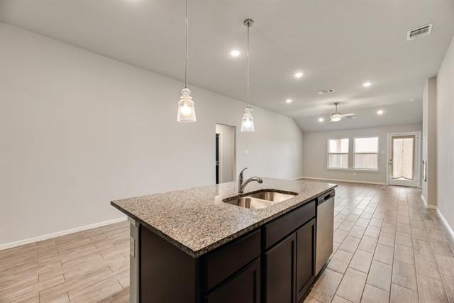 Building Photo - 14216 Aberavon Dr