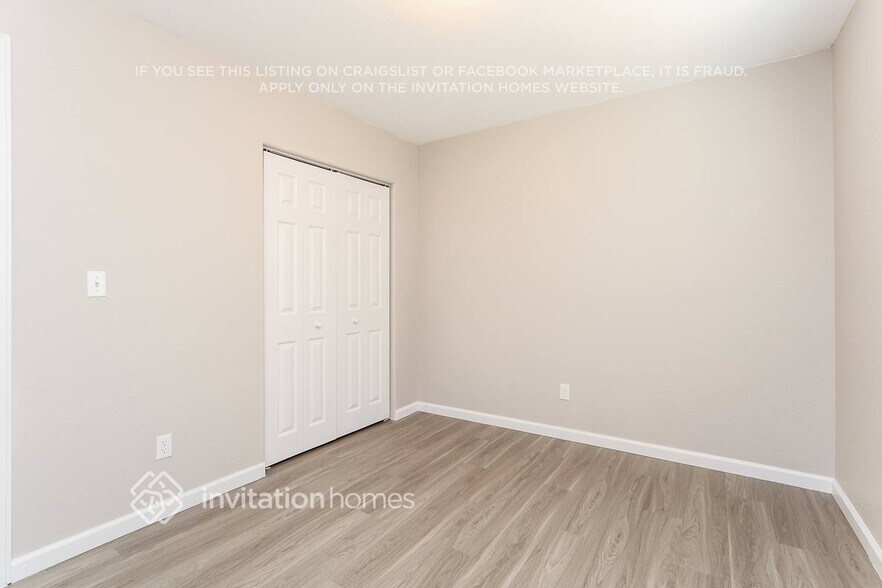 Building Photo - 10737 Darneal Dr