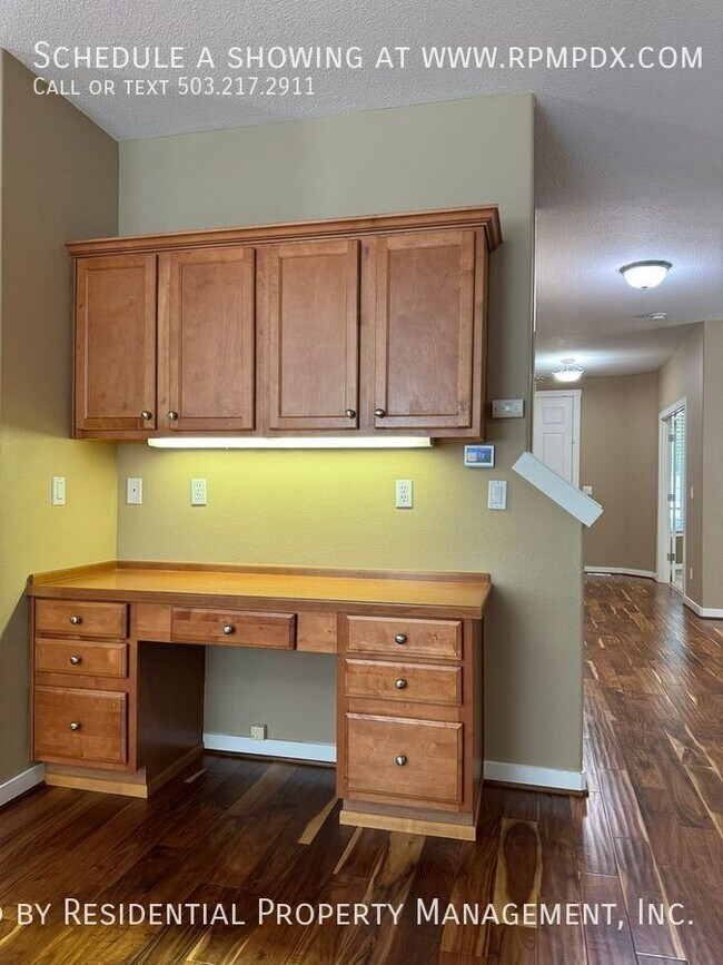 Building Photo - 12490 SW Winterview Dr