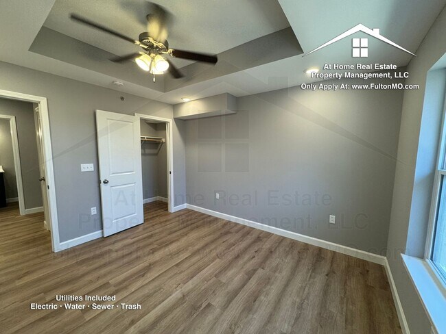 Building Photo - 2610 N Bluff St