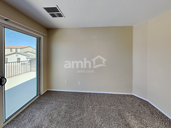 Building Photo - 18732 S Avenida Rio Veloz