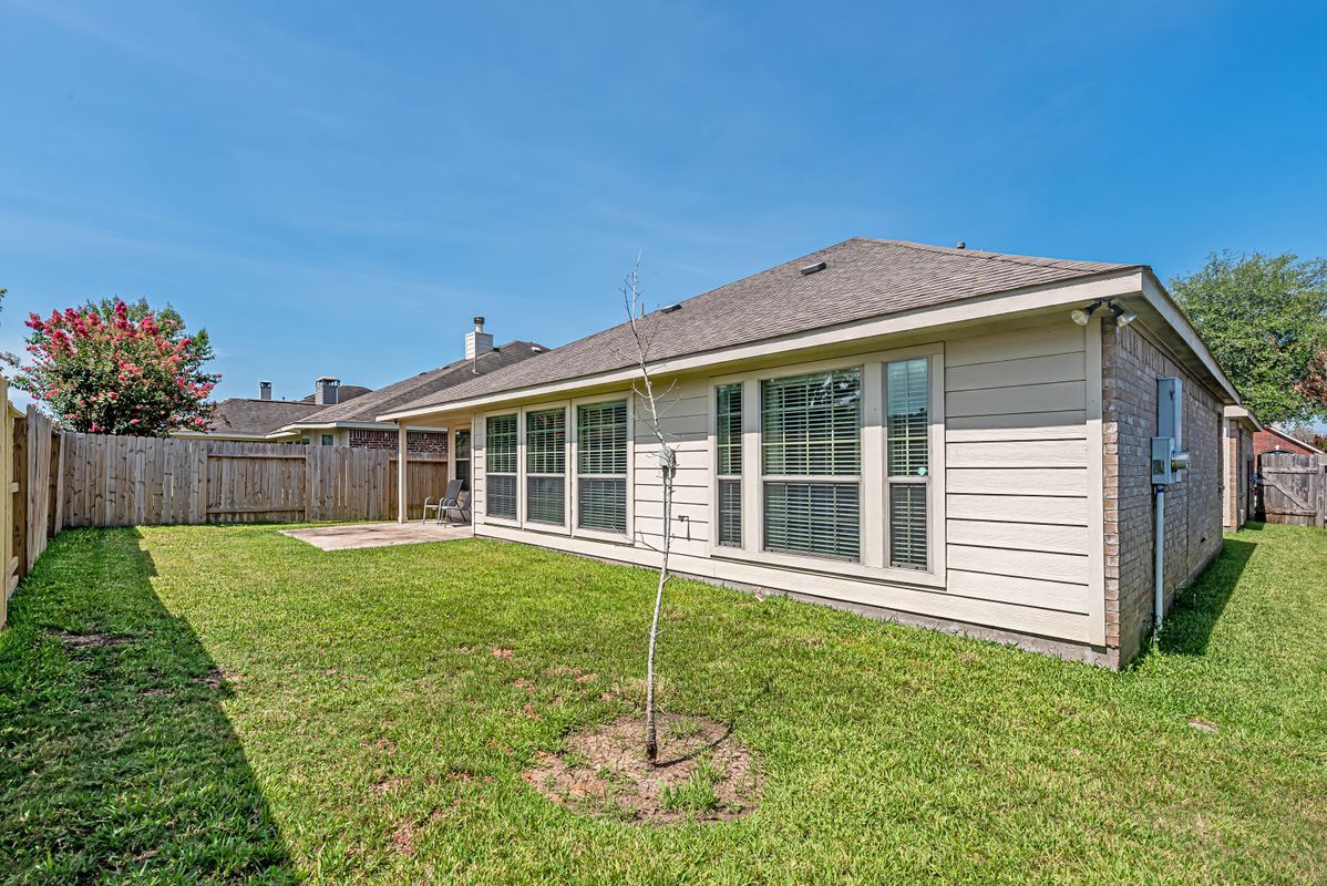 Building Photo - 119 Emerald Loch Ln