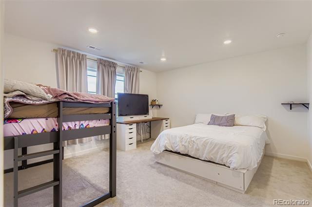 Building Photo - 625 Aspen Ave