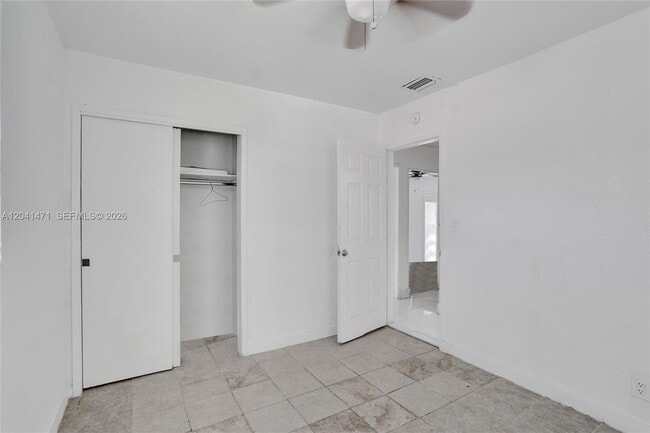 Building Photo - 701 SW 7th St