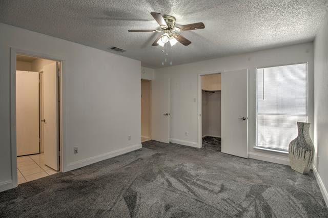 Building Photo - 2918 Nova Dr