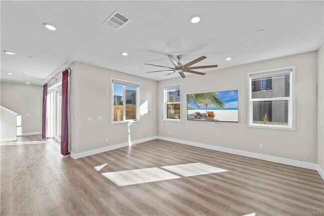 Building Photo - 124 Zawn