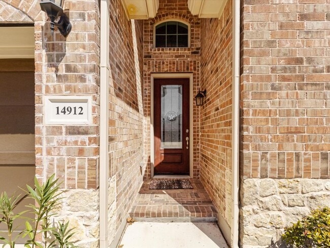 Building Photo - 14912 Belclaire Ave