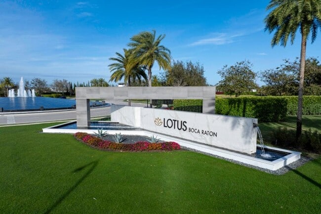 Building Photo - 17081 Five Waters Ave