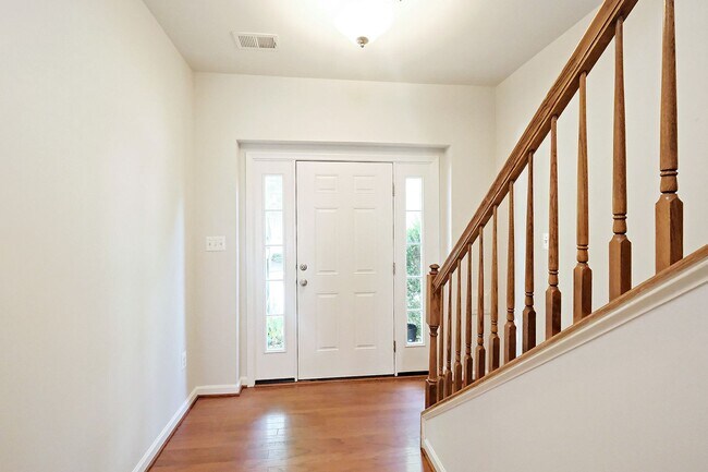 Building Photo - Dog-Friendly 4BR Cherry Hill Townhome with 2-Car Garage