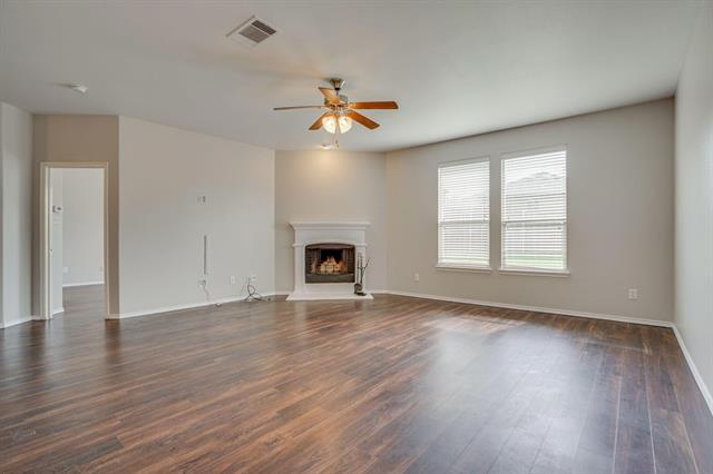 Building Photo - 4717 Hidden Pond Dr