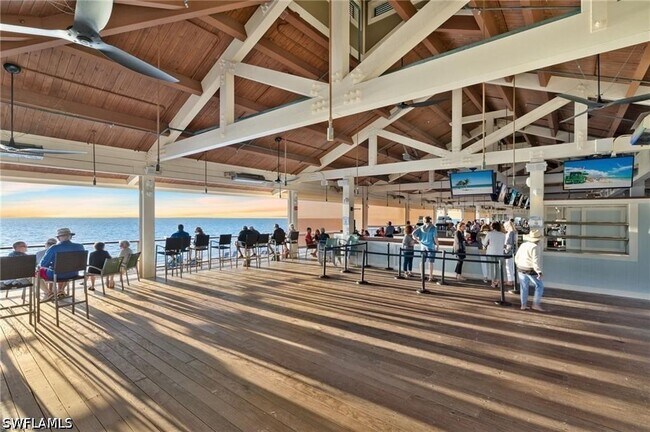 Building Photo - 6020 Pelican Bay Blvd
