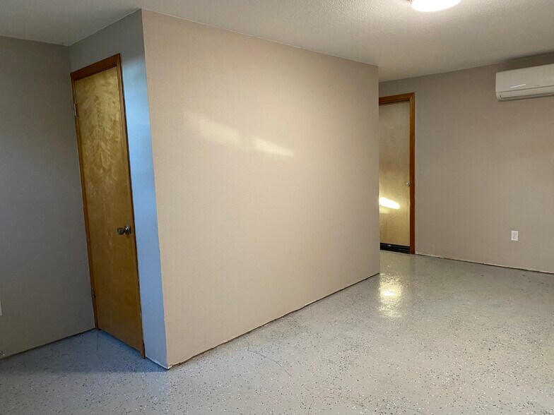 Bonus room downstairs. New wood floors (not pictured) - 618 NE 106th Ave